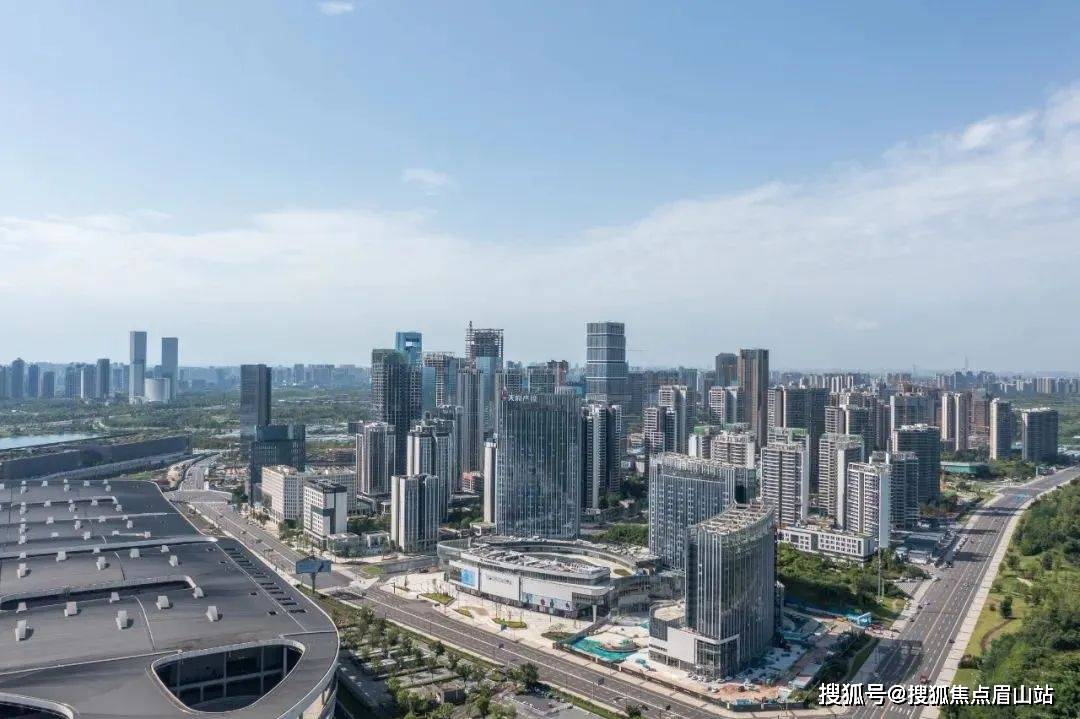 成都万科天府公园城售楼中心楼盘详情一房一价看房请提前致电售楼处