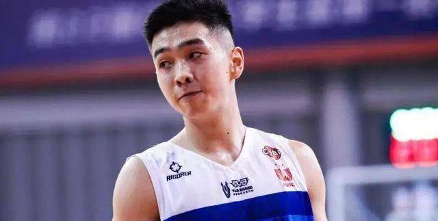 佟佳俊效力广州男篮,球队两连败引发讨论_杜锋_数据_胜率