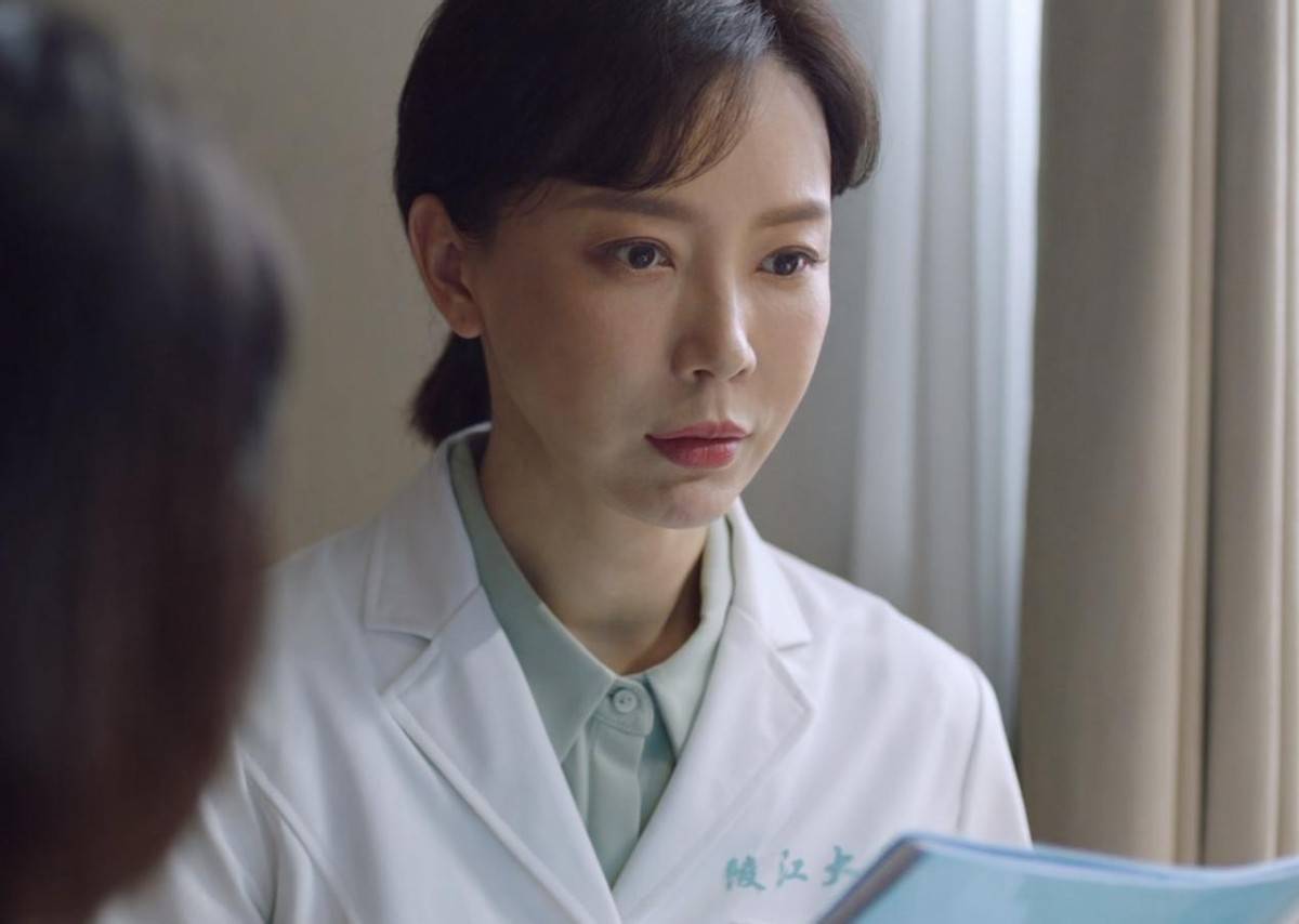 原创异域美人和硅胶美人的区别陈数对比90后女演员差别一目了然