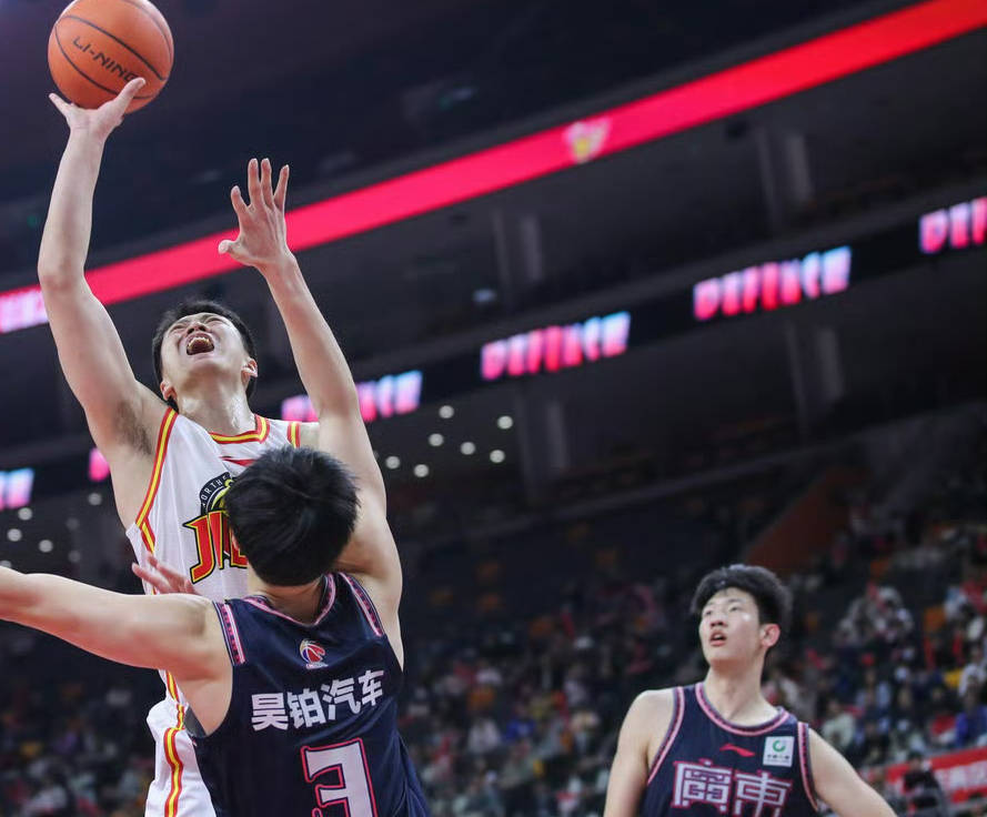 原创四锋一卫五上五下广东队新奇阵正式曝光杜锋祭出小快灵