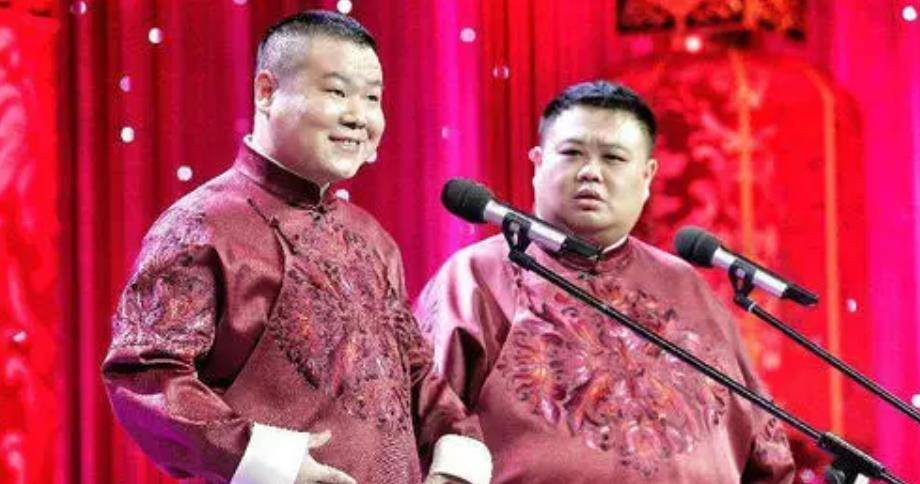 原创曹云金有胆大闹生日宴却在见到李鹤东时秒怂他究竟是什么来头