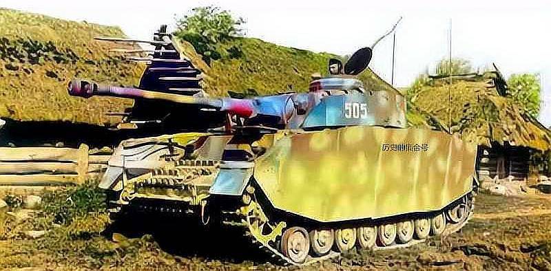 德国4号实战旧照赏析,二战唯一量产坦克,成多国博物馆珍藏款式