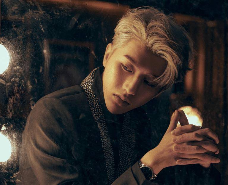 原创npc团粉过年了蔡徐坤小鬼活动现场击掌黄明昊陈立农也在场