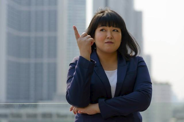 王晶导演拍了一辈子电影还没贾玲一部电影票房高