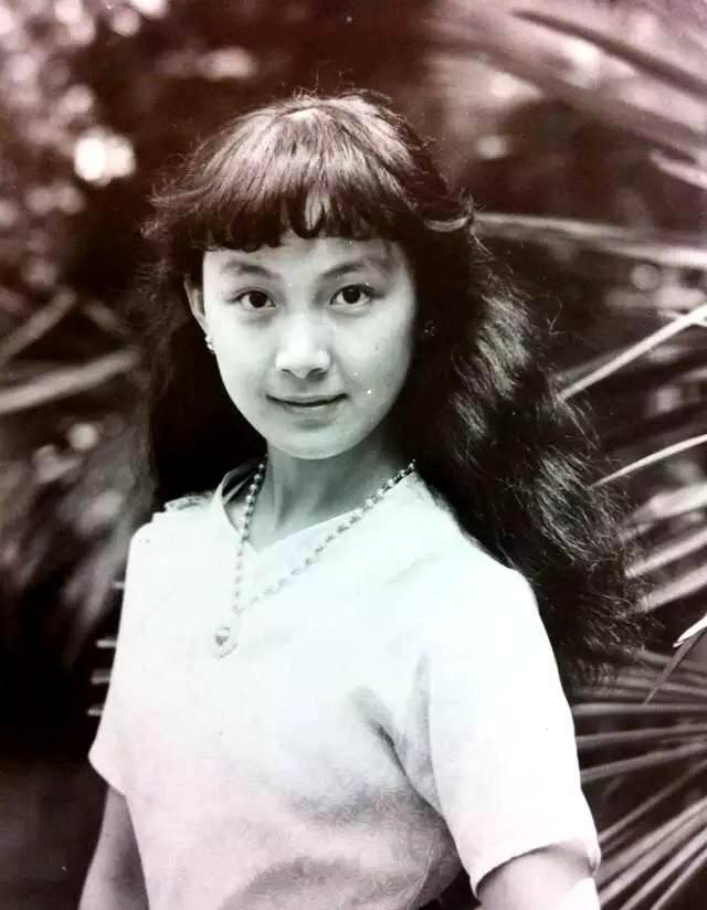 原创亲姐弟都是演员姐在红楼梦演袭人弟在重案六组饰佟林