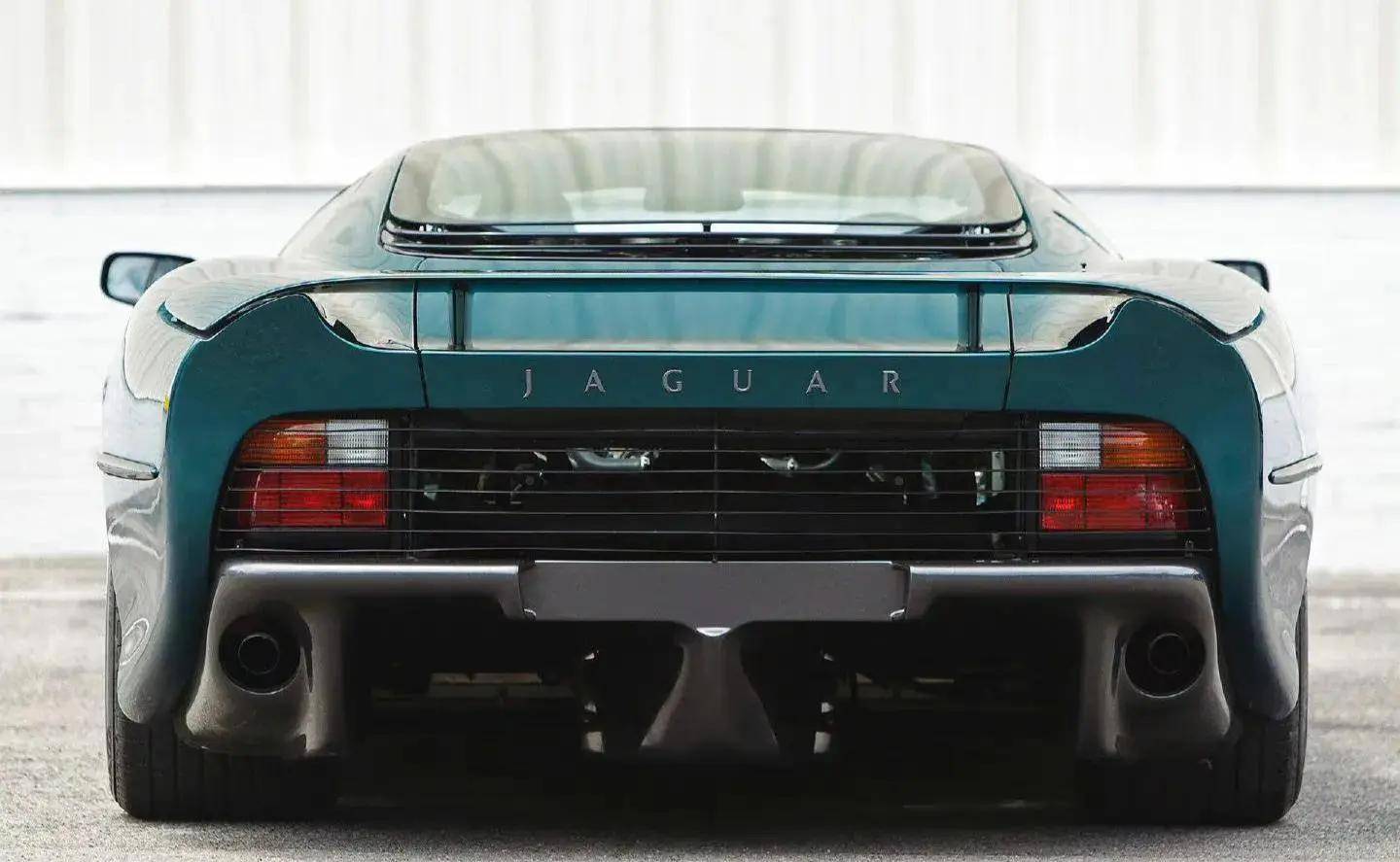 比法拉利恩佐还稀有的英伦超跑,捷豹家族曾经的速度王者xj220_搜狐