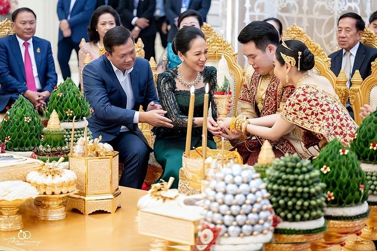 柬埔寨华人富商儿子大婚!洪森洪玛奈都来了,场面奢华新娘旺夫脸