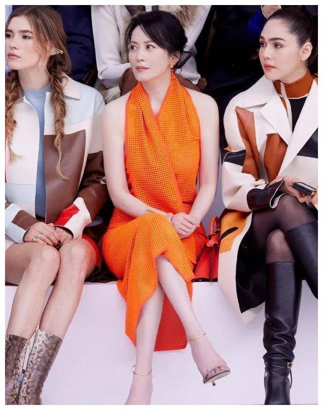 王菲,俞飞鸿:娱乐界"养老系"好闺蜜,超然生活态度!_魅力_目光_气质