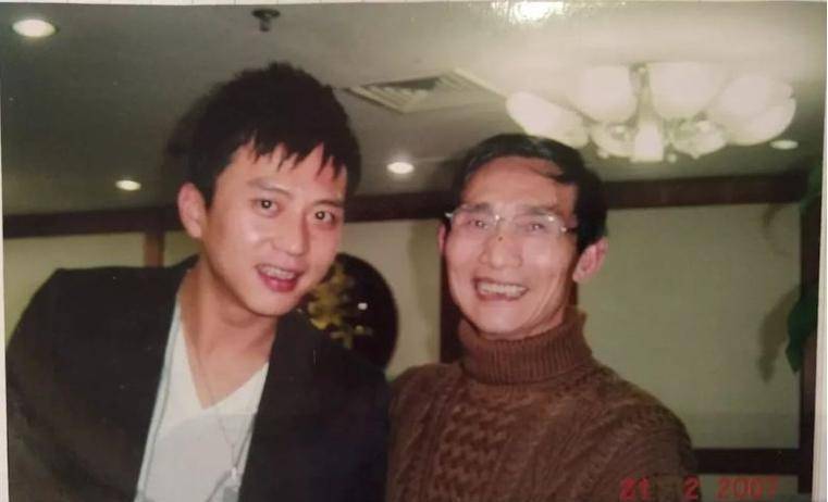 原创邓超比你想的疯父母用一夜白头的巨大代价才成功把他拯救