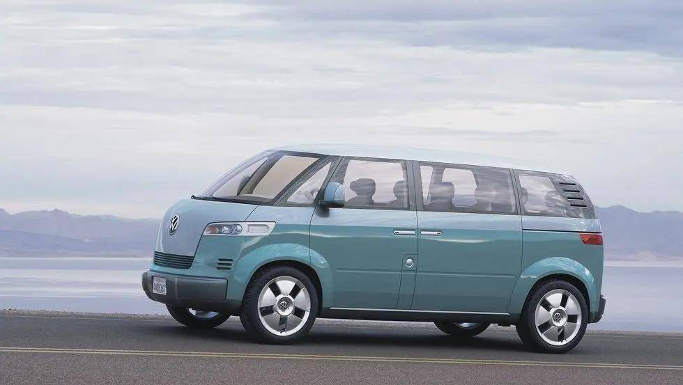 大众推出的microbus虽然距离这款车首次下线的时间已过去70年,但是该