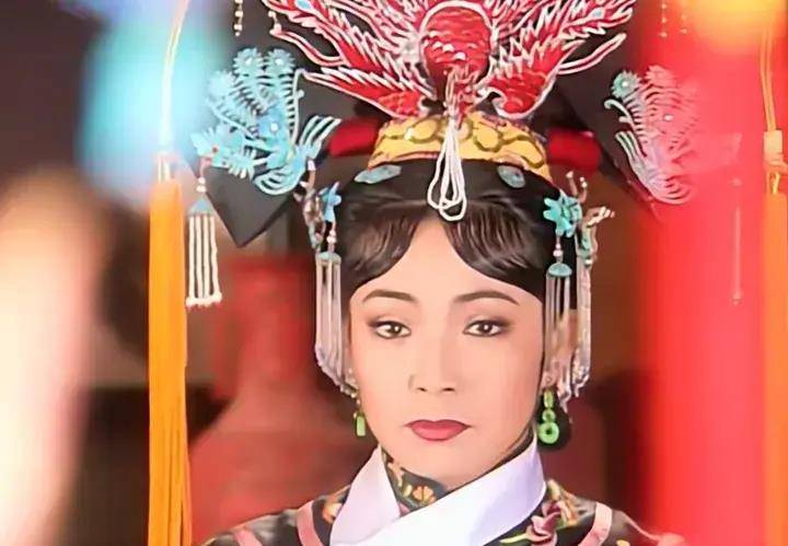 还珠格格如果知画遇到的是第一部的小燕子那她输定了