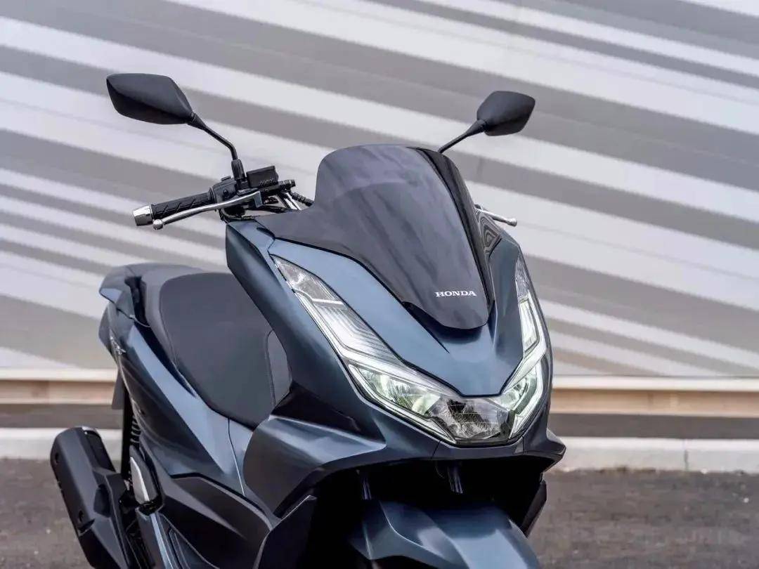 传奇的背后:行销的都市经典车型honda pcx_搜狐汽车_搜狐网