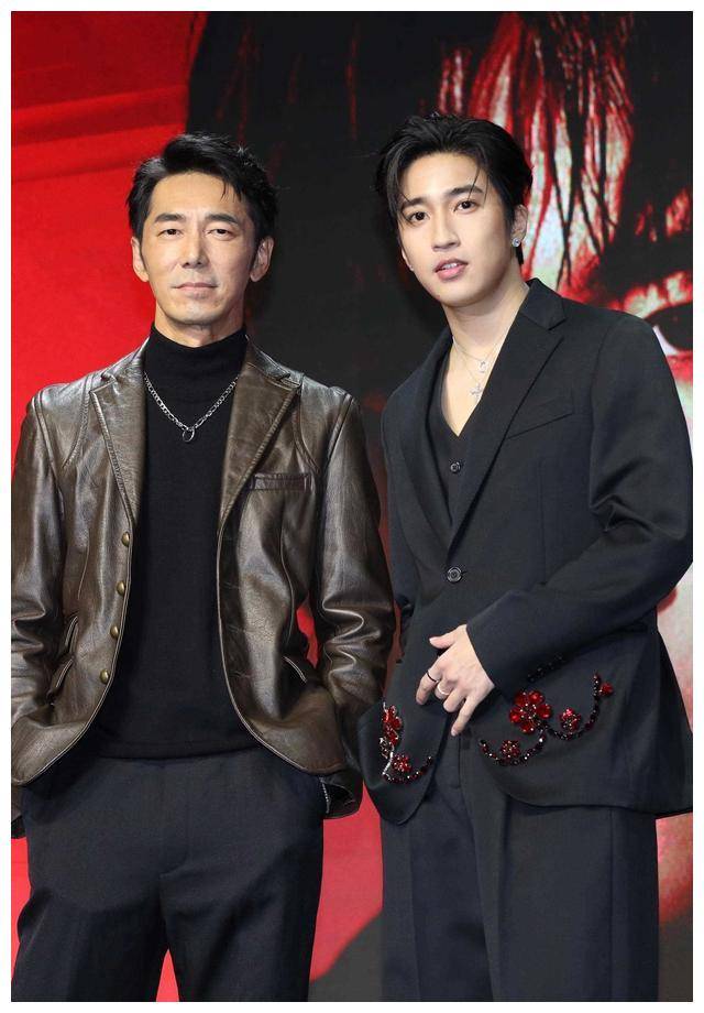 原创娄峻硕shou邀请李李仁参与全新专辑rise即将推出