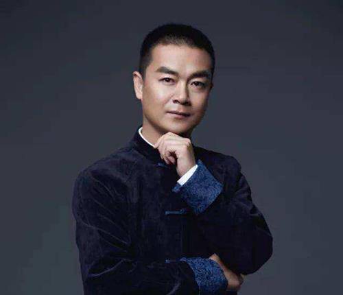 原创老婆嫌弃丈夫穷坚持离婚多年后丈夫发迹身居高位她又求复合