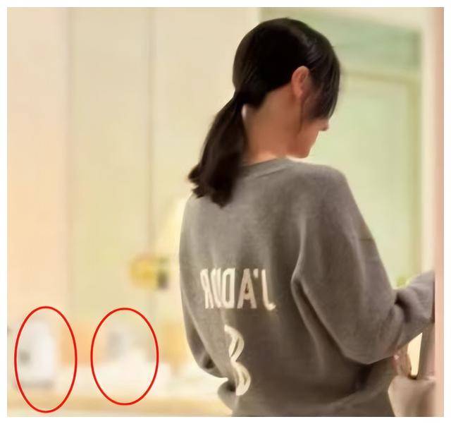 梁洛施曝光豪宅内景精品奢华墙李泽楷或在指引