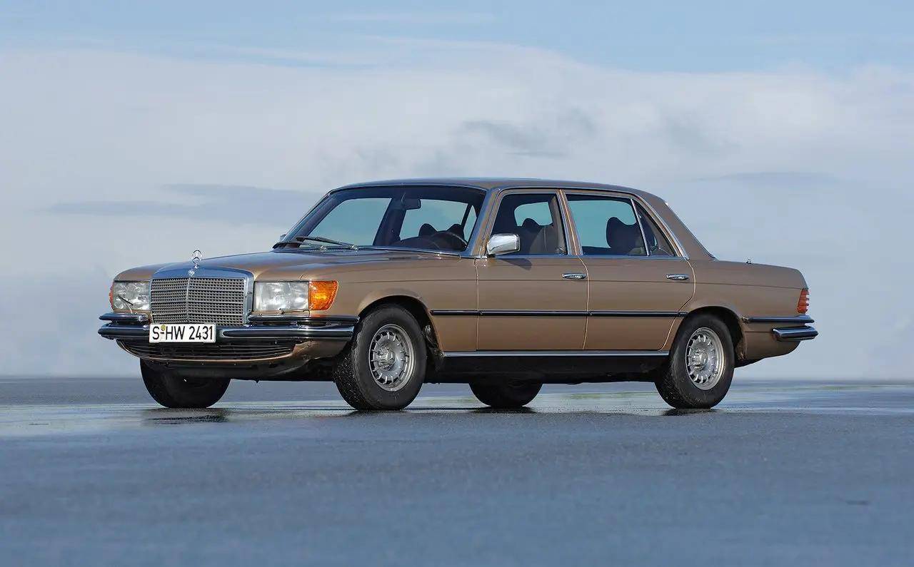 5,300sel 6.3——代号w109(1968-72)奔驰在60年代末期实施了300sel 6.