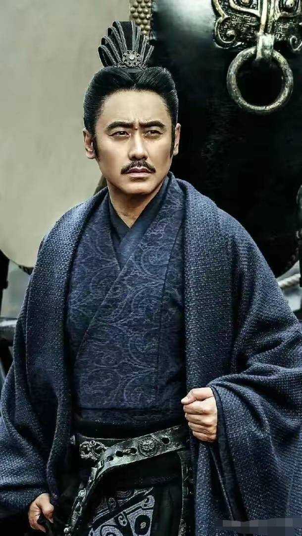 色字头上一把刀,盘点娱乐圈因色消失的那些男演员们_霍尊_高云翔