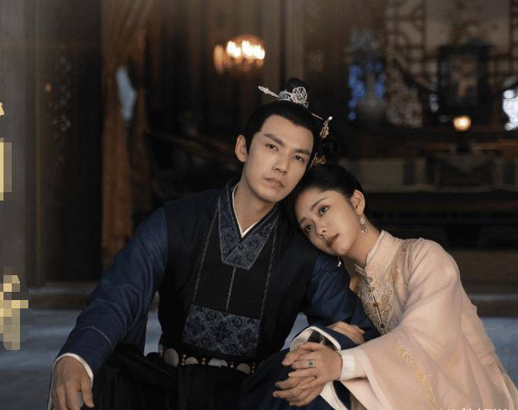 原创体面夫妇跳舞时看钟汉良抱谭松韵的姿势人品如何一目了然