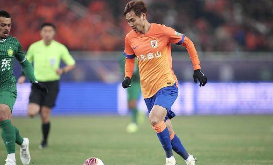 来回顾一下李浩然的足球旅程.