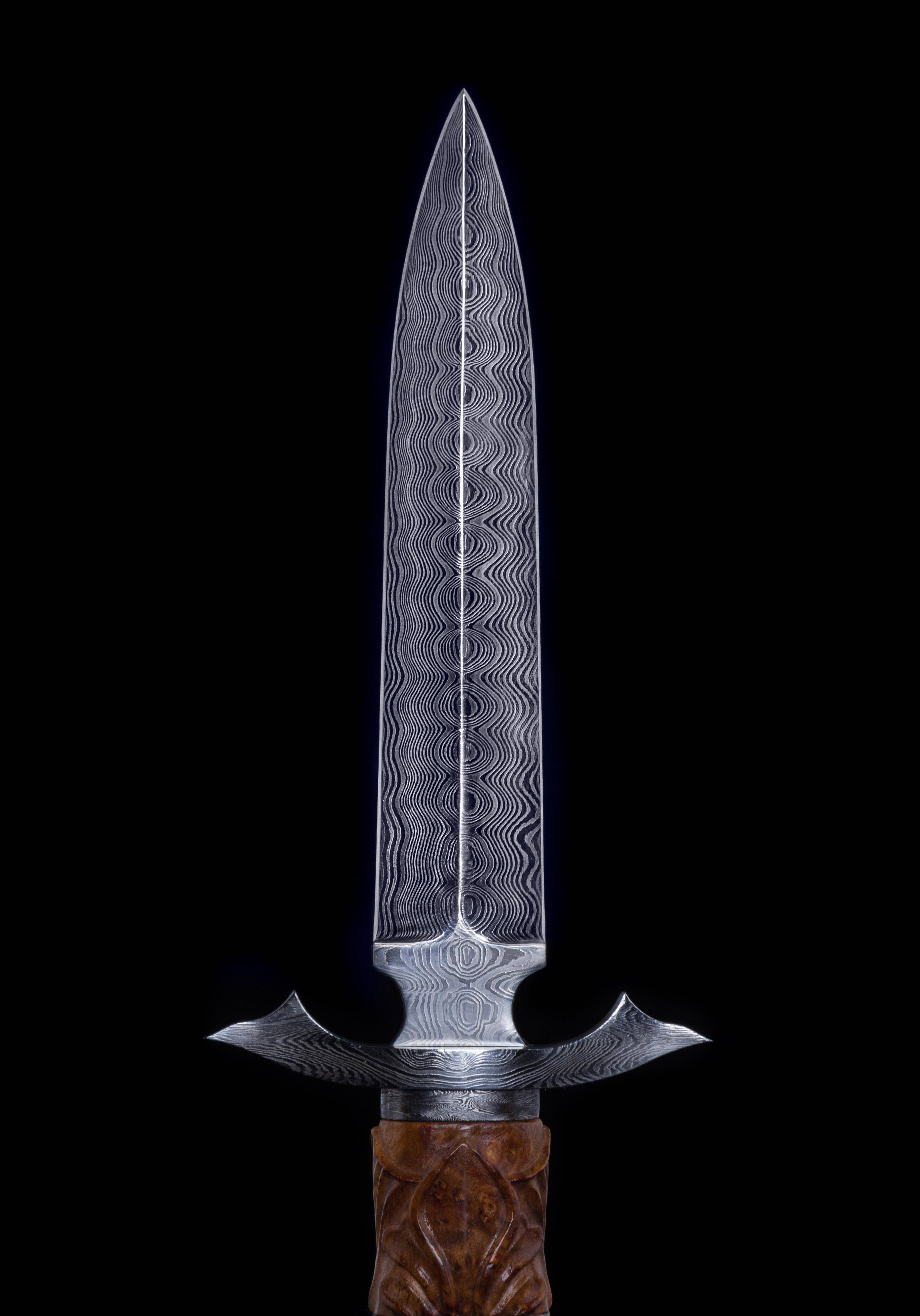 干将莫邪鱼肠等名刀剑落入谁手极有可能就藏在这座墓中