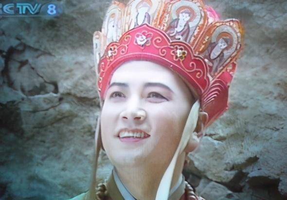 "唐僧"迟重瑞不为500亿折腰,却遵守李丽华小规矩,每晚执行