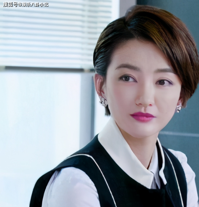 她是胡歌,韩雪同班同学,出道20年零绯闻,最红时低调嫁亿万富豪_朱杰