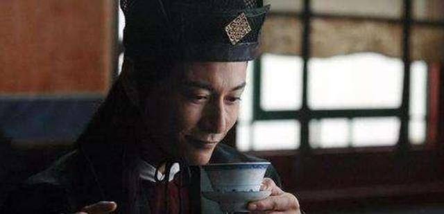 东汉大太监蔡伦:不仅会造纸,他更会造孽!