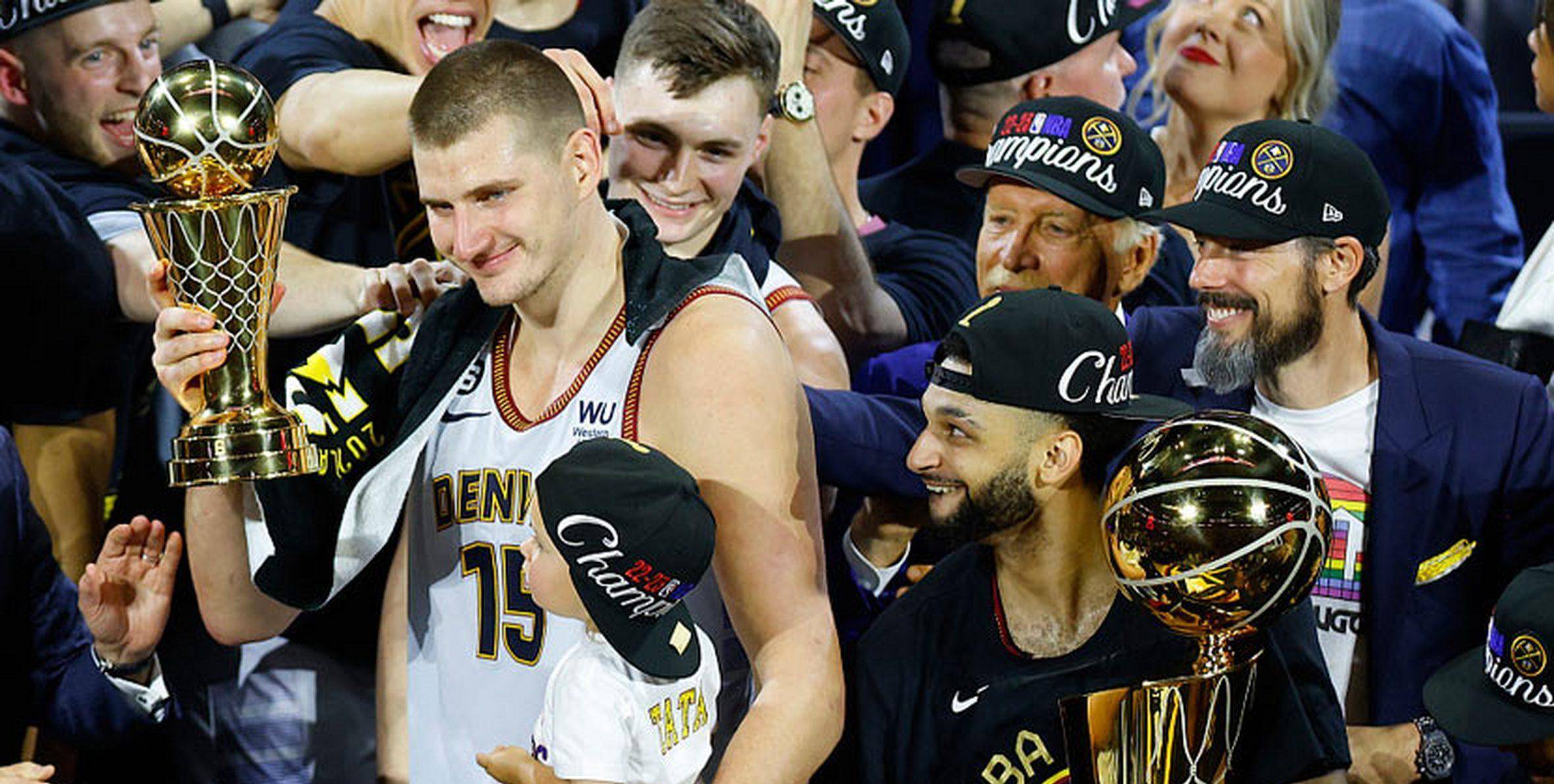 原创nba超级中锋的十年成长规律从天勾到约老师莫不如此