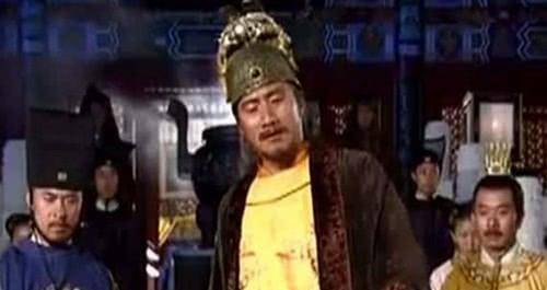 了彭印山他们家,赐了无数的金银珠宝,就希望彭印山将来能成大官之才