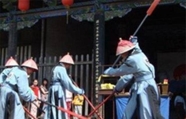 原创古代的杖刑真实情况怎样别被电视骗了打二十杖都会疼得晕厥