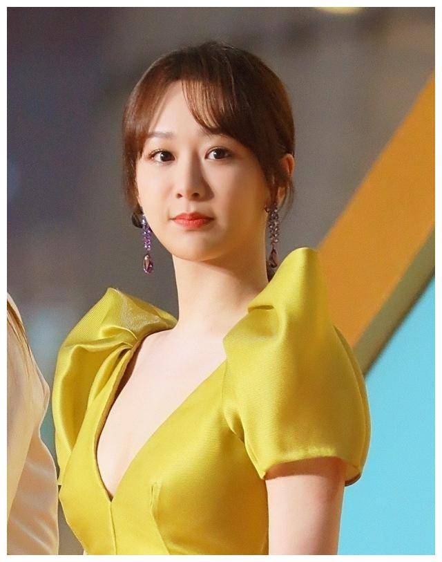 要和大家聊一聊最近发生的一桩趣事,主角是我们的实力派女演员杨紫哦!