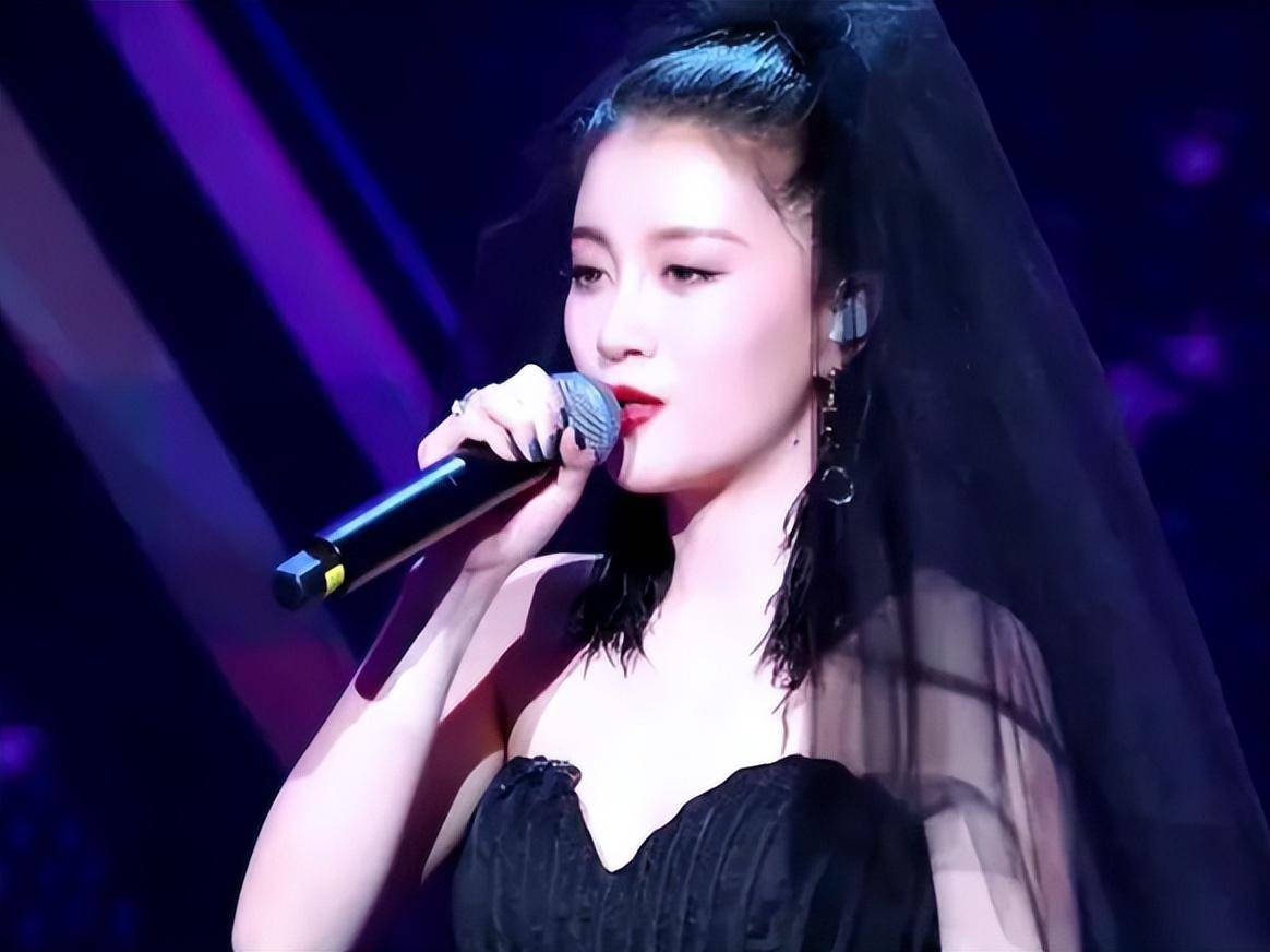 好声音没夺冠,却嫁给爱奇艺总裁,34岁成了人生赢家_李嘉格_车澈_爱情