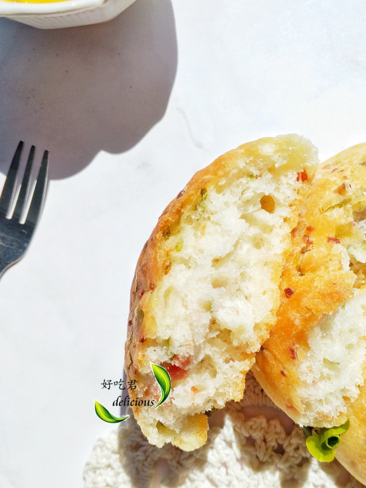 不用揉面,随便搅一搅,就能做出松软可口的面包_面团_烤箱_机器