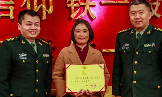 原创谢彬蓉从空军大校到大凉山乡村教师变化让人不敢相信