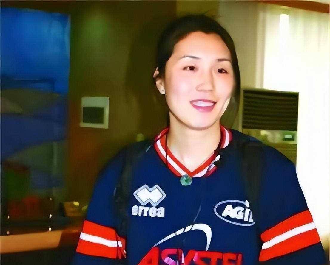 与普通公务员结缘,孙玥与男子何国文的爱情故事虽然平凡,却充满了温馨