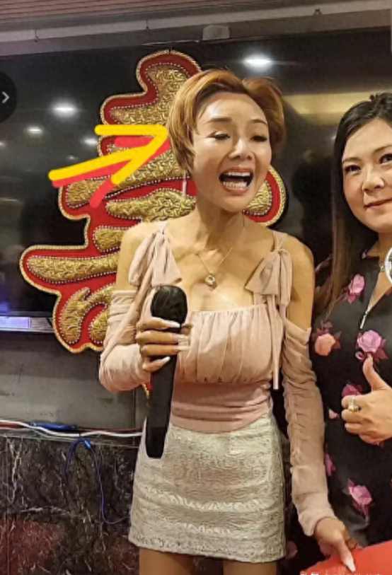 57岁三级片性感女演员重新出道曾是香港第一波霸比舒淇还美