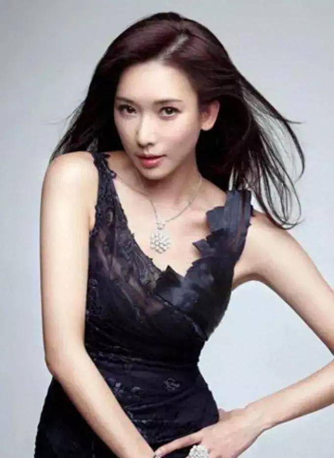 林志玲优雅女神时光不败美人花