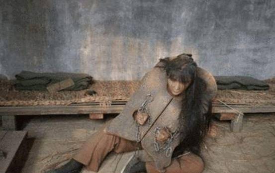 古代有种刑罚叫"虎豹嬉春",专门针对女性,不致死却非常折磨人_酷刑