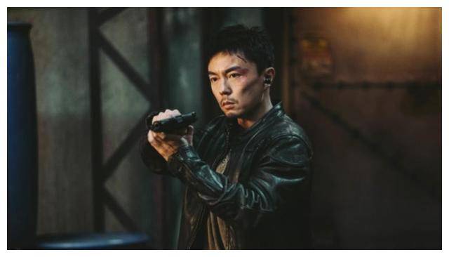 李连杰儿子,接班人的光环,为何谢苗不温不火?