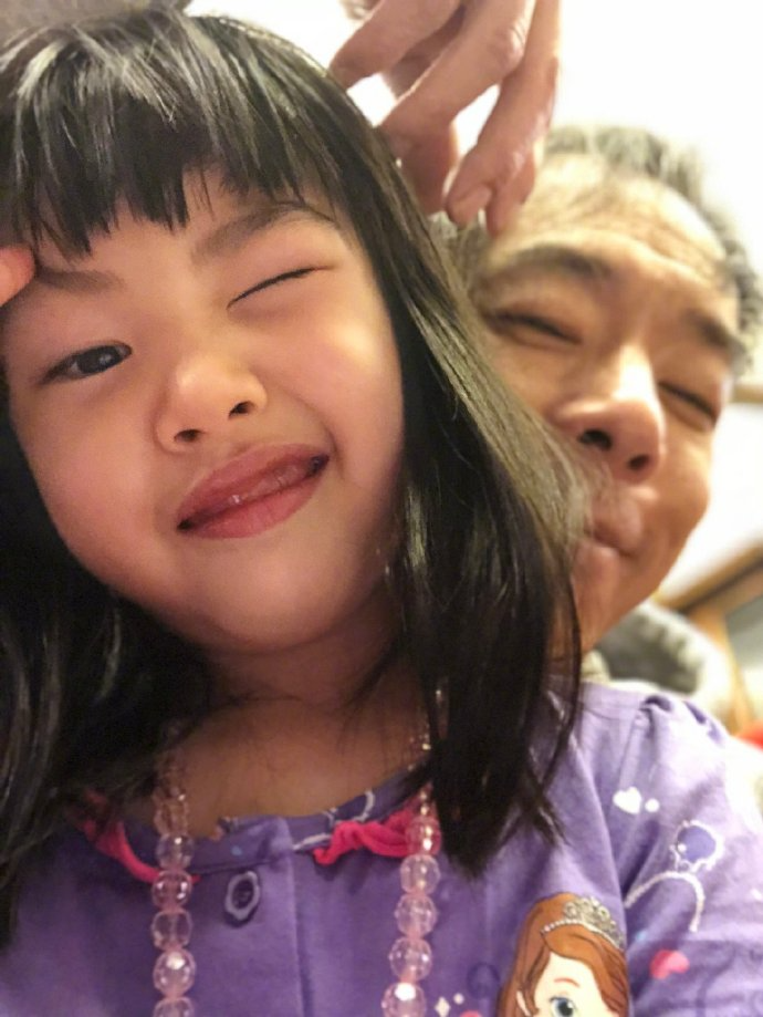 原创朱茵聊女儿一脸幸福刘嘉玲回应丁克争议和梁朝伟有规划