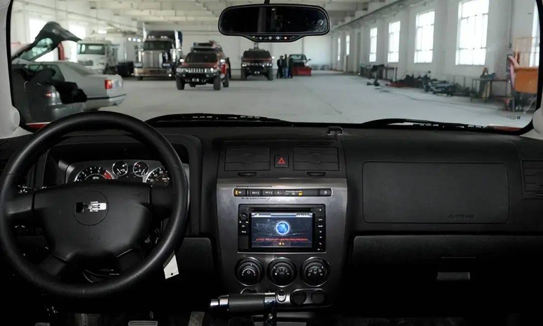 结语:陈小春所持有的悍马h3的牌照为"fk9",这一车牌号码是他私人汽车