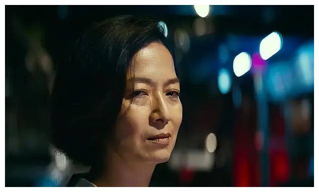 周处女医加身连夺金钟奖真医好戏力