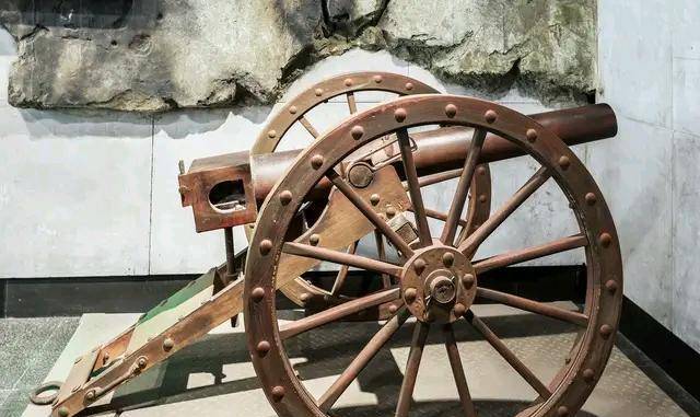 原创晚清军事发展变化有何特征对近代社会产生了哪些影响