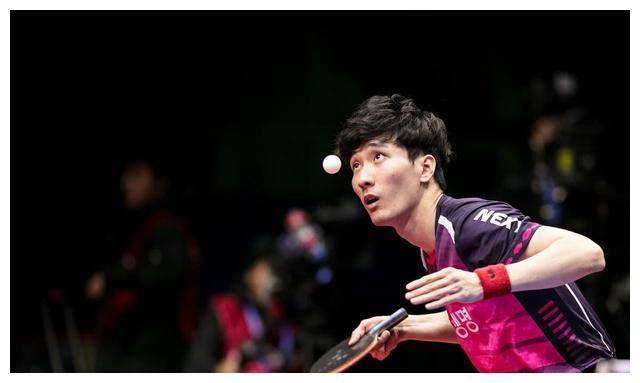 今年他已击败我们队主力选手马龙和林高远,以及去年击败过樊振东,甚至