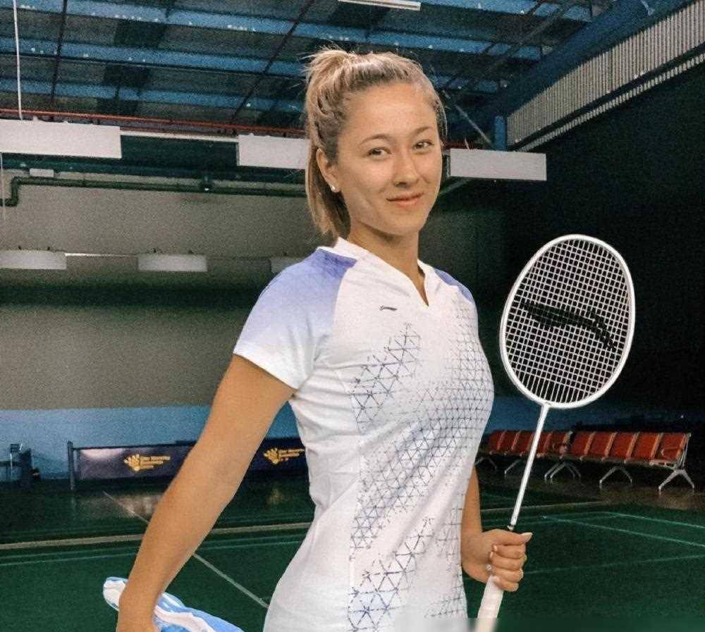 原创全英赛综述国羽成绩亮眼石宇奇成功晋级凤凰组合大胜对手