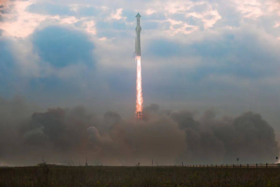 重大突破马斯克的星舰杀疯了