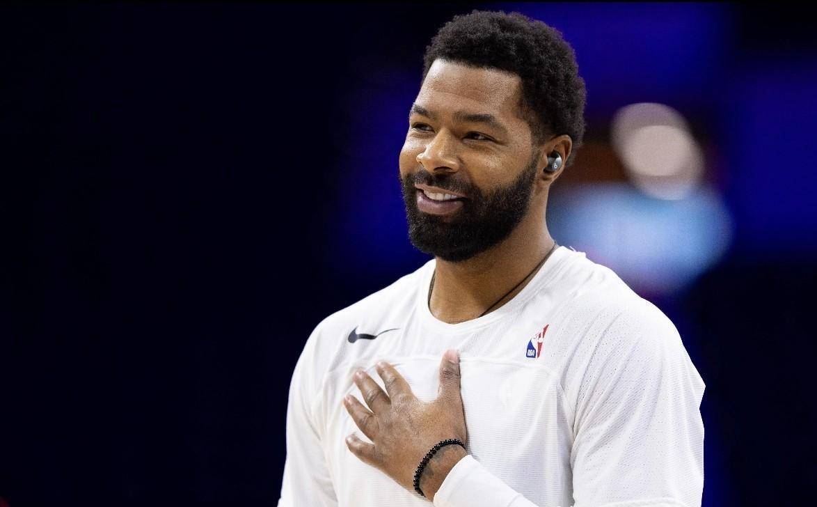 原创贝弗利再爆猛料小莫里斯将签约骑士驰援米切尔冲击总冠军