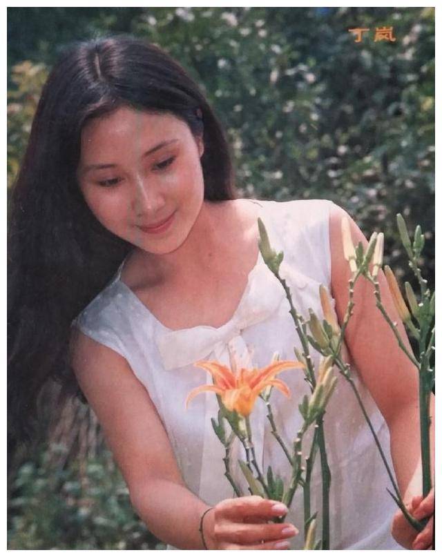 丁岚主演《少林寺》, 两度婚姻离别,60岁神奇变颜?_老公_角色_人生