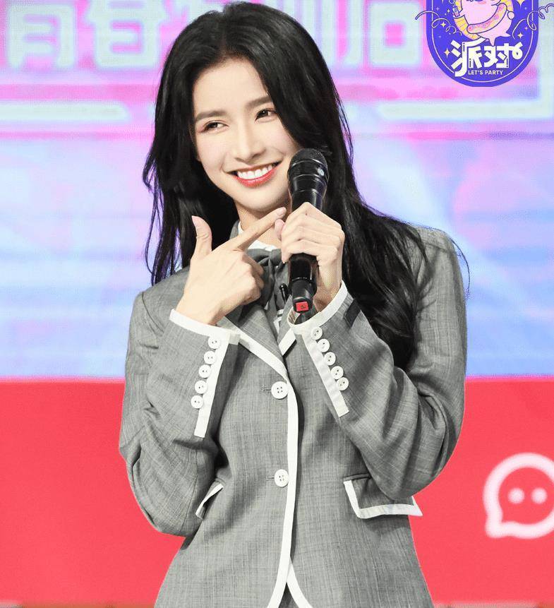 《非日常派对》下期收视稳了,邀请六位婧妹,观众的