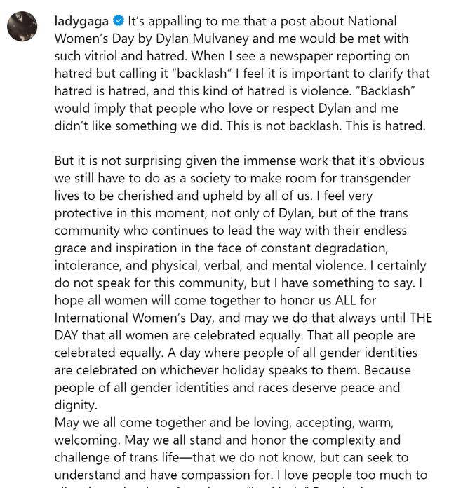 女神卡卡力挺跨性别网友抵制lovestory引发热议